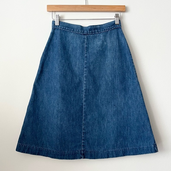 Vintage Gap Blue Denim Skirt A-Line Size 00 Pockets Y2K Boho Preppy Classic - Picture 2 of 4